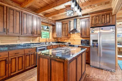 34 Waterfall Drive, Marion, NC 28752 - Photo 9