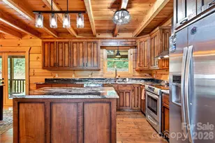 34 Waterfall Dr, Marion, NC 28752 - Photo 9