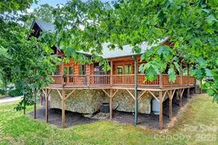 34 Waterfall Dr, Marion, NC 28752 - Photo 5