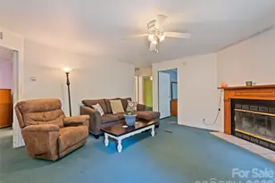 122 Mastiff Hollow Dr, Waynesville, NC 28785 - Photo 5