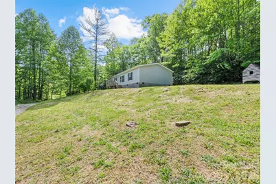 122 Mastiff Hollow Drive, Waynesville, NC 28785 - Photo 3
