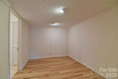 101 E Skyland Circle, Asheville, NC 28804 - Photo 17