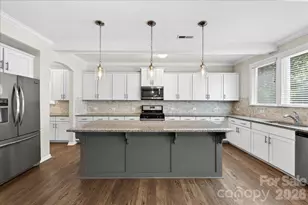 2053 Pine Siskin Ct, Fort Mill, SC 29707 - Photo 11