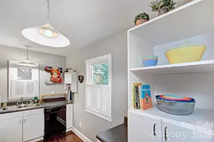 1717 Hamorton Pl, Charlotte, NC 28205 - Photo 13