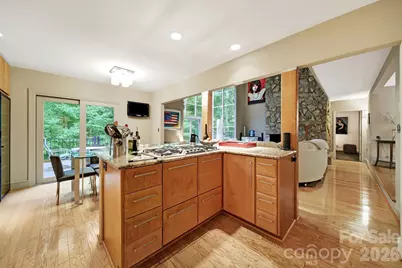 6512 Carmel Hills Drive, Charlotte, NC 28226 - Photo 23