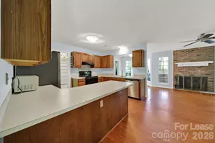 3421 Crescent Knoll Dr, Matthews, NC 28105 - Photo 3