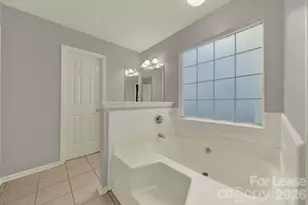 3421 Crescent Knoll Dr, Matthews, NC 28105 - Photo 19
