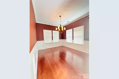 9704 Hanberry Boulevard, Charlotte, NC 28213 - Photo 3
