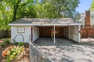 413 W 5th Ave, Gastonia, NC 28052 - Photo 33