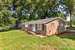 1771 24th Ave Ct NE, Hickory, NC 28601 - Photo 5