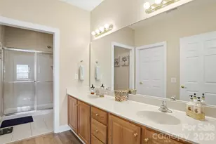 2118 N Castle Ct, Matthews, NC 28105 - Photo 27