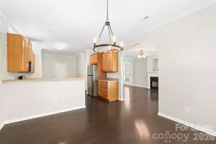 1141 Hammond Dr, Matthews, NC 28104 - Photo 9