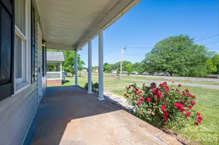 807 Willow Ln, Bessemer City, NC 28016 - Photo 13
