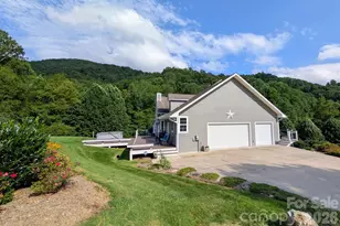 96 Buckeye Branch Dr, Clyde, NC 28721 - Photo 35