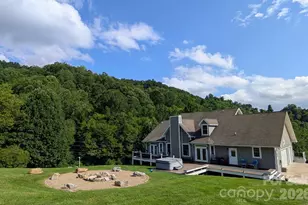 96 Buckeye Branch Dr, Clyde, NC 28721 - Photo 3