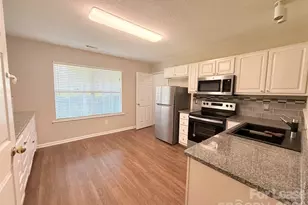 10553 Gold Pan Rd, Charlotte, NC 28215 - Photo 5