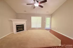 10553 Gold Pan Rd, Charlotte, NC 28215 - Photo 3