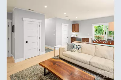 1130 New Castle Court, Asheville, NC 28803 - Photo 23