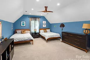1130 New Castle Ct, Asheville, NC 28803 - Photo 21