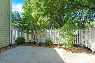 2734 Tiergarten Ln, Charlotte, NC 28210 - Photo 27