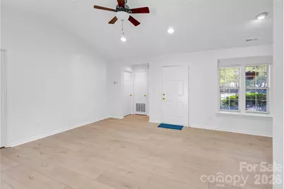 2734 Tiergarten Lane, Charlotte, NC 28210 - Photo 13