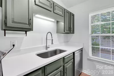 2734 Tiergarten Lane, Charlotte, NC 28210 - Photo 9