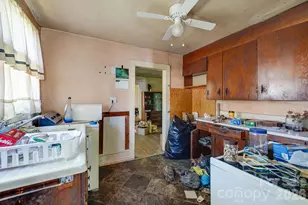 105 Liberty St, Asheville, NC 28803 - Photo 15