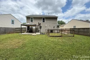 431 Kingville Dr, Charlotte, NC 28213 - Photo 17