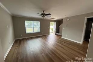431 Kingville Dr, Charlotte, NC 28213 - Photo 3