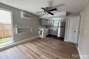 431 Kingville Dr, Charlotte, NC 28213 - Photo 9