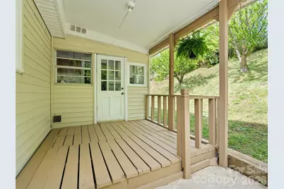 160 Cooper Street, Canton, NC 28716 - Photo 17