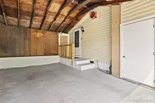160 Cooper St, Canton, NC 28716 - Photo 7