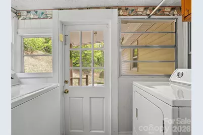 160 Cooper Street, Canton, NC 28716 - Photo 11