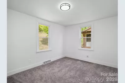 160 Cooper Street, Canton, NC 28716 - Photo 15