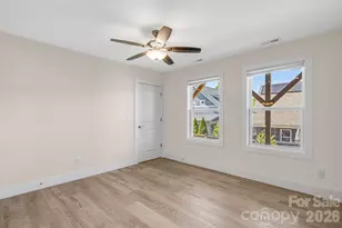 215 Oak Mdw Ln, Asheville, NC 28804 - Photo 23
