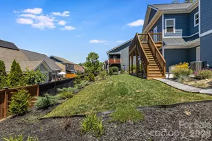 215 Oak Mdw Ln, Asheville, NC 28804 - Photo 25