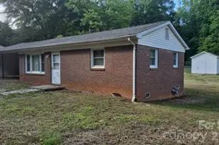 630 Dallas Spencer Mountain Rd, Dallas, NC 28034 - Photo 21
