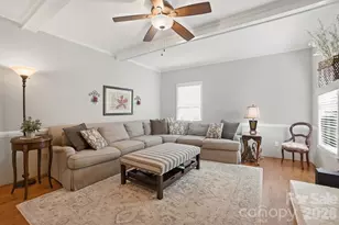 9918 Providence Forest Ln, Charlotte, NC 28270 - Photo 5