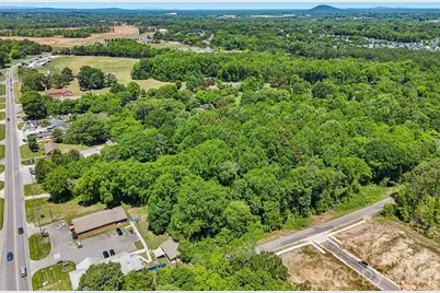 137 Barber Road, Gastonia, NC 28056 - Photo 7