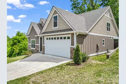 221 Millbrae Loop, Hendersonville, NC 28791 - Photo 5