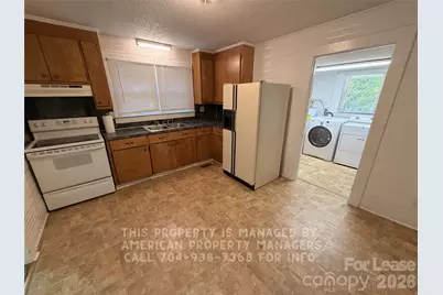 2004 W C Street, Kannapolis, NC 28081 - Photo 3