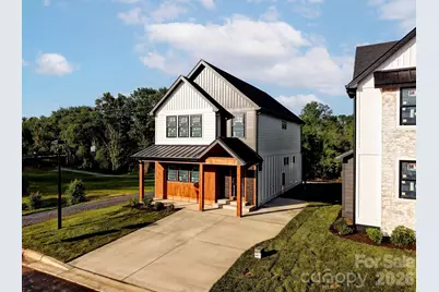 18 S Martha Kate Drive, Hendersonville, NC 28792 - Photo 33