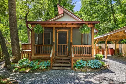 477 Governors View Road, Asheville, NC 28805 - Photo 3