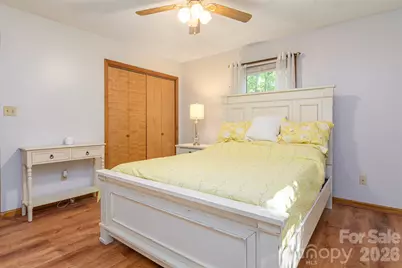 12 Mid Court Drive, Asheville, NC 28804 - Photo 13