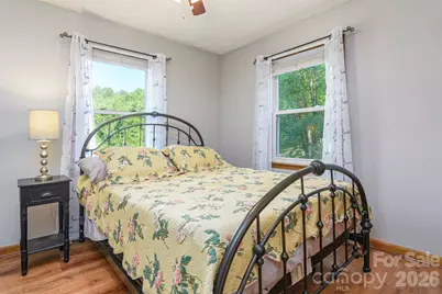 12 Mid Court Drive, Asheville, NC 28804 - Photo 15