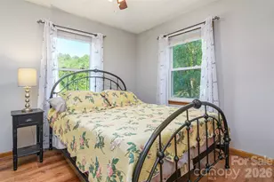 12 Mid Ct Dr, Asheville, NC 28804 - Photo 15