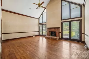 2231 Richardson Dr, Charlotte, NC 28211 - Photo 5