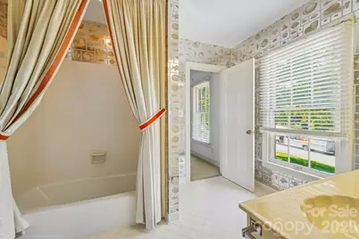 2231 Richardson Drive, Charlotte, NC 28211 - Photo 19