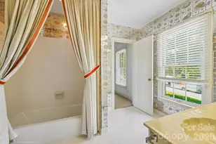 2231 Richardson Dr, Charlotte, NC 28211 - Photo 19