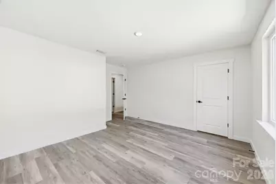701 2nd Street Place SW, Conover, NC 28613 - Photo 13